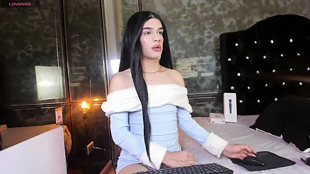 Snapshot of Princess_Valeryy chatting on 12-01-25, 06:13 Princess Valeryy online show from 12-01-25, 06:13