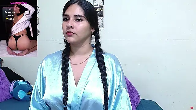 Snapshot of rose_towers4 chatting on 02-13-26, 03:35 rose towers4 online show from 02-13-26, 03:35