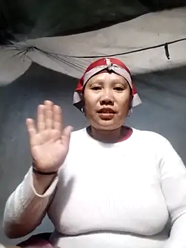 LeoPet2x online show from 12-22-25, 10:29