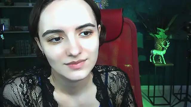 KateWillows online show from 02-17-26, 04:09