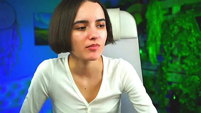 KateWillows online show from 03-10-26, 08:19