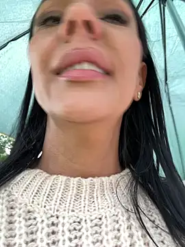 SofhiaTaylor online show from 03-12-26, 08:15