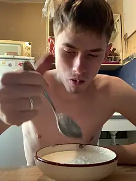 FreeRich online show from 01-11-26, 04:06