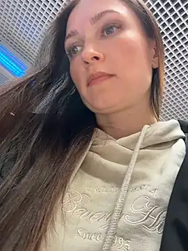 Snapshot of ZaraHill chatting on 12-05-25, 03:48 ZaraHill online show from 12-05-25, 03:48