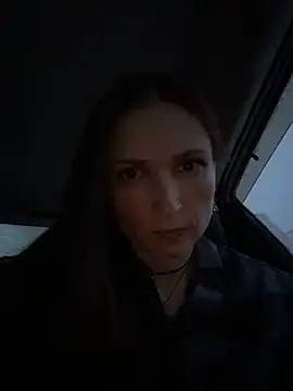 Snapshot of ZaraHill chatting on 12-14-25, 02:28 ZaraHill online show from 12-14-25, 02:28