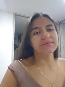 Snapshot of Lu_Alzafirah chatting on 12-14-25, 01:27 Lu Alzafirah online show from 12-14-25, 01:27