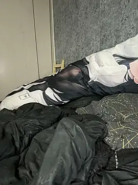 Snapshot of kcortnix chatting on 12-04-25, 09:56 kcortnix online show from 12-04-25, 09:56