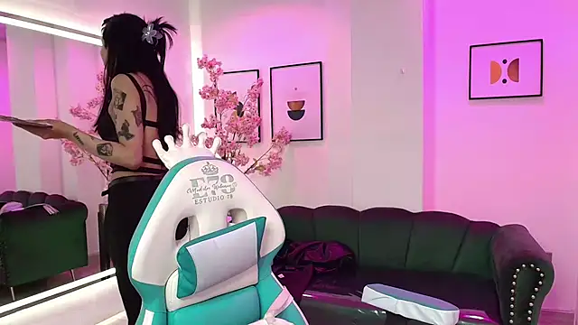 Snapshot of myla_evans chatting on 12-03-25, 12:36 myla evans online show from 12-03-25, 12:36