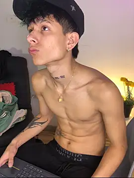 Jake beach  online show from 01-11-26, 01:32