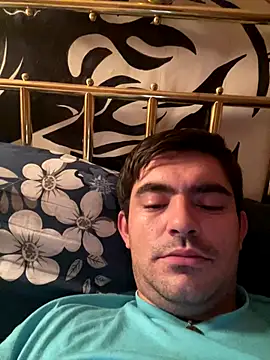 Snapshot of Javix77788 chatting on 11-29-25, 05:32 Javix77788 online show from 11-29-25, 05:32