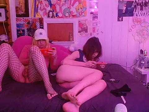 HamtaroFan online show from 12-22-25, 09:28