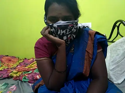 Snapshot of tamil_sumathi chatting on 05-22-26, 05:25 tamil sumathi online show from 05-22-26, 05:25