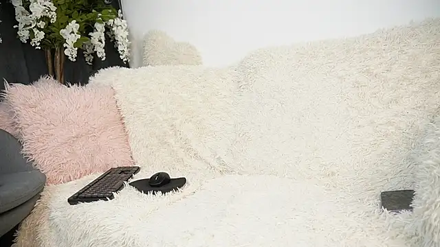 MissNaughtyClass online show from 03-24-26, 09:03