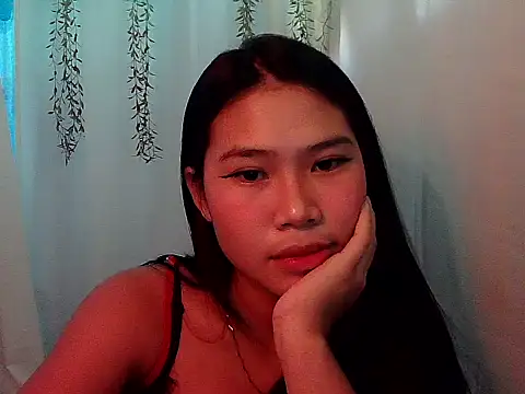 Snapshot of Allysonxx05 chatting on 12-14-25, 06:30 Allysonxx05 online show from 12-14-25, 06:30