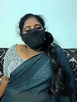 Snapshot of siri_telugutamil chatting on 12-03-25, 03:43 siri telugutamil online show from 12-03-25, 03:43