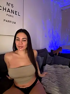 Snapshot of AsianDreamx chatting on 12-04-25, 08:06 AsianDreamx online show from 12-04-25, 08:06