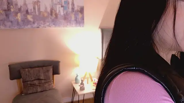 Megaan    online show from 02-25-26, 12:15