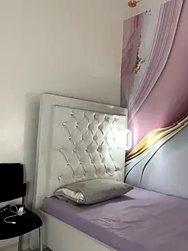 Snapshot of Meleck_osorio chatting on 12-04-25, 06:27 Meleck osorio online show from 12-04-25, 06:27