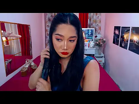UrScreenGoddess online show from 06-09-26, 01:39