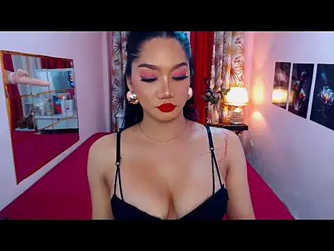 UrScreenGoddess online show from 06-11-26, 04:54