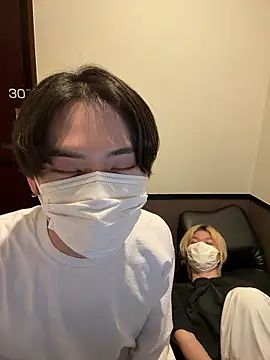 huto 0513 online show from 03-16-26, 12:31