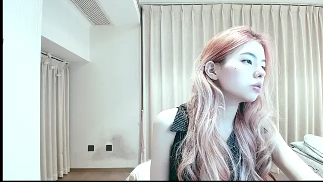 YOUyou-666 online show from 12-20-25, 12:23