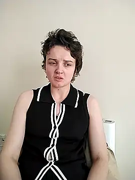 Amy01112 online show from 05-22-26, 04:23