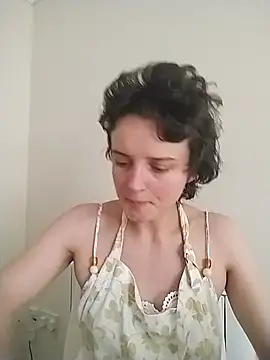 Amy01112 online show from 06-06-26, 07:07