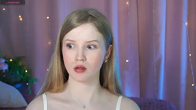 LilianHoward online show from 12-19-25, 12:23