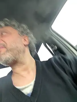 Snapshot of Petebulimia chatting on 06-10-26, 05:56 Petebulimia online show from 06-10-26, 05:56