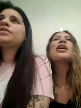 Snapshot of Leroy_Luna chatting on 12-14-25, 11:42 Leroy Luna online show from 12-14-25, 11:42