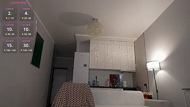 yoursecretloveee online show from 02-12-26, 12:33