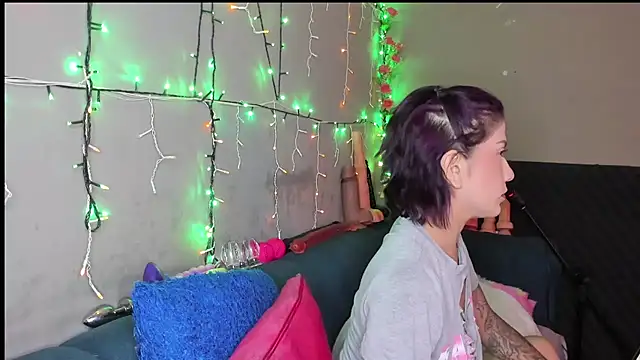 Shadia Squirt online show from 10-05-25, 04:33