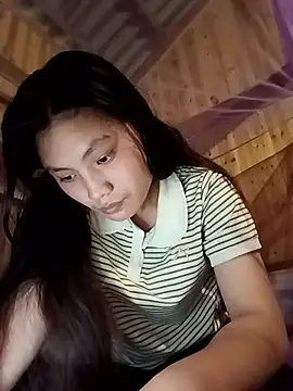 Snapshot of Hilary-123 chatting on 05-11-26, 11:16 Hilary-123 online show from 05-11-26, 11:16
