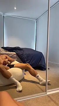 Snapshot of TheDomTop chatting on 12-05-25, 03:04 TheDomTop online show from 12-05-25, 03:04