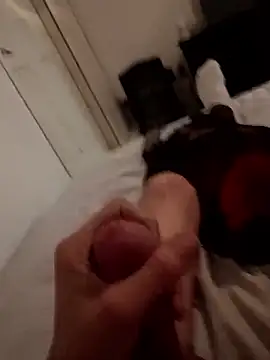 cmoneyyy021 online show from 02-08-26, 09:18