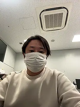 Snapshot of testdesu11111 chatting on 12-04-25, 12:31 testdesu11111 online show from 12-04-25, 12:31