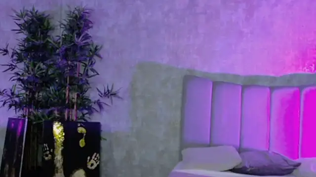 LucyRayy online show from 02-20-26, 07:58