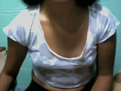 Snapshot of cummingwhore69 chatting on 06-08-26, 03:34 cummingwhore69 online show from 06-08-26, 03:34