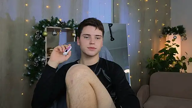 Olie Sparkle online show from 12-13-25, 09:20