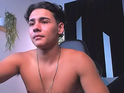 Snapshot of chris_de_la_fonde chatting on 02-24-26, 07:01 chris de la fonde online show from 02-24-26, 07:01