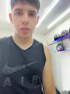 Snapshot of Johan_stick chatting on 12-01-25, 06:57 Johan stick online show from 12-01-25, 06:57