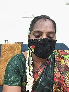 Snapshot of Tamil_Pallavi chatting on 06-09-26, 05:46 Tamil Pallavi online show from 06-09-26, 05:46