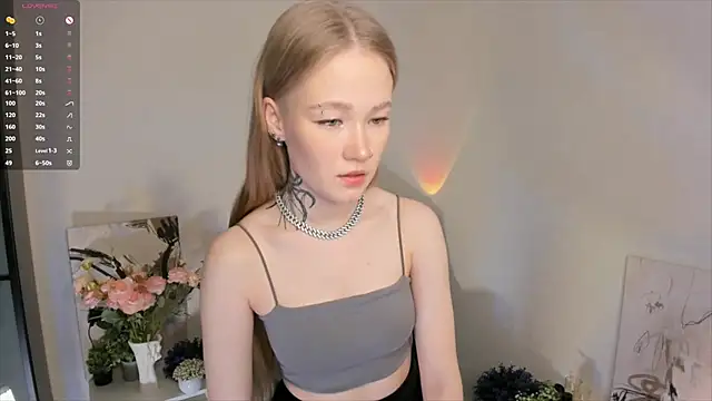 Snapshot of MaireLanda chatting on 02-13-26, 04:19 MaireLanda online show from 02-13-26, 04:19