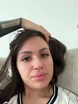 SiennaLuxexx online show from 02-13-26, 12:12