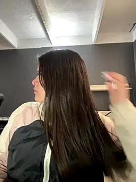 Snapshot of Camila_Duarte2 chatting on 12-03-25, 12:36 Camila Duarte2 online show from 12-03-25, 12:36