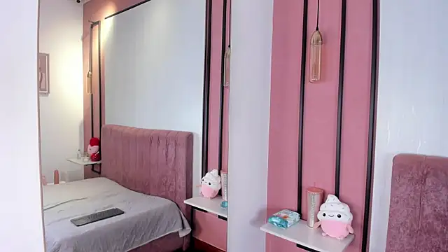 MissSavage  online show from 03-13-26, 07:42