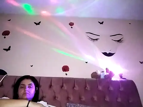 Snapshot of gini92 chatting on 12-03-25, 07:23 gini92 online show from 12-03-25, 07:23