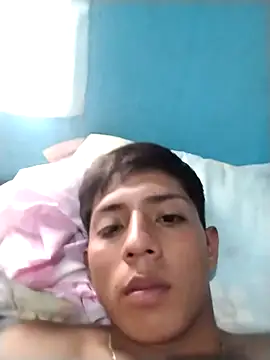 Manuelp0203 online show from 04-12-26, 09:31