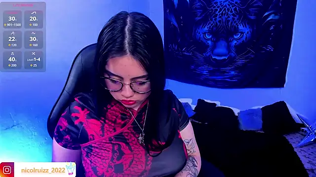 Snapshot of Nicolle_Ruizz chatting on 06-06-26, 12:54 Nicolle Ruizz online show from 06-06-26, 12:54